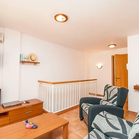 Apartment Duplex *
